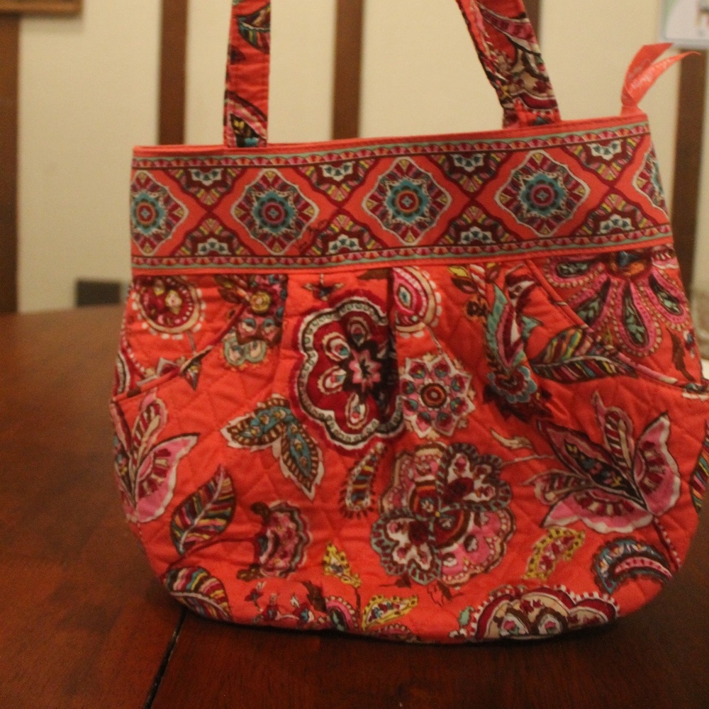 Vera Bradley Pink Fuschia Floral Handbag - Picture 2 of 4